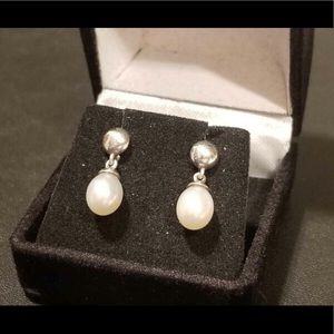 James Avery Pearl and Silver Earrings